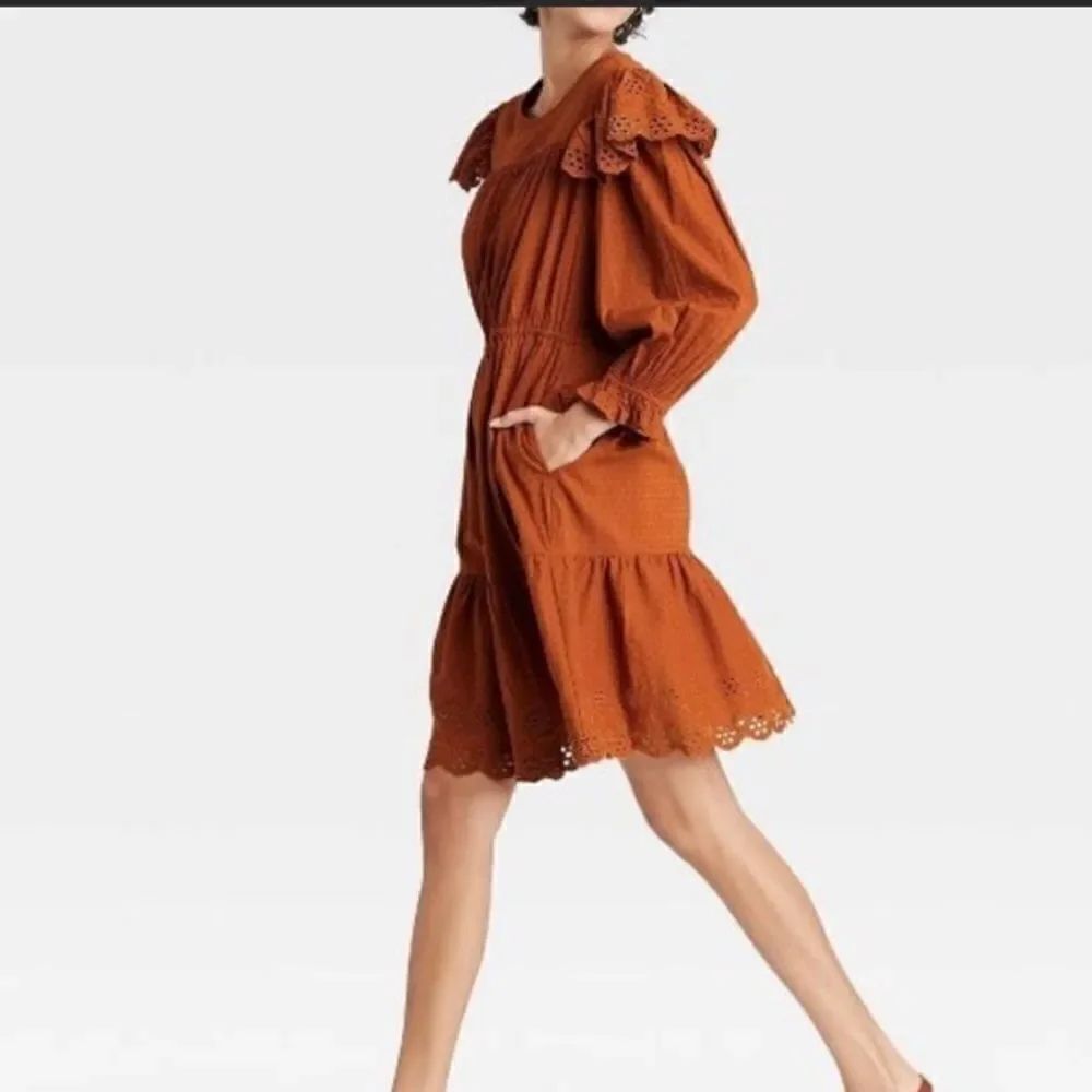 NWT Universal Thread Eyelet Ruffle Dress Small S - Picture 2 of 15